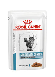 Royal Canin Veterinary Sensitivity Control | Confezione Doppia | 2 x 12 x 85 g | Alimento dietetico completo per gatti adulti | Per ridurre i sintomi di intolleranza ai nutrienti